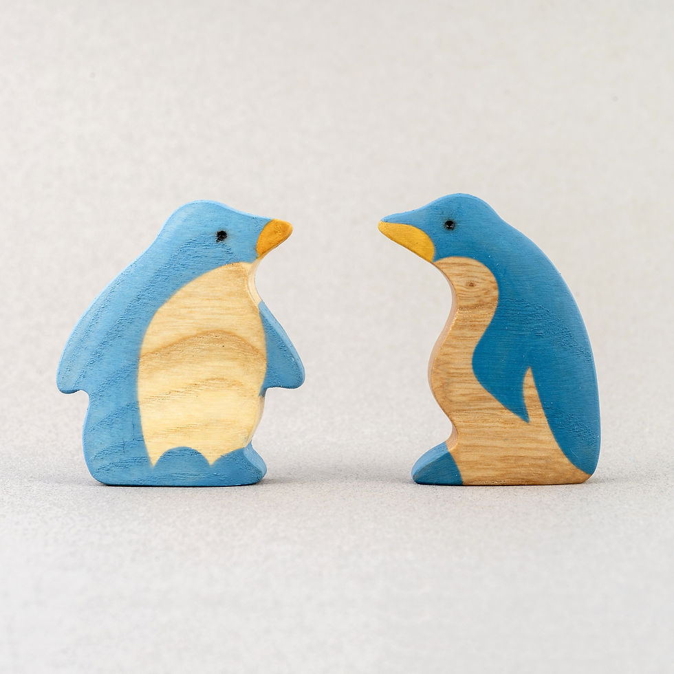 Handmade wooden penguin set waldorf-inspired | Dia Feliz Kids Shop