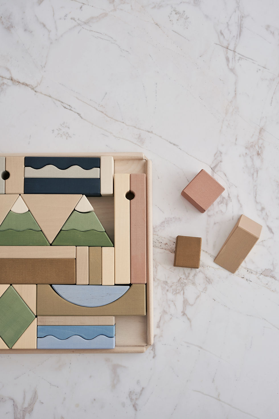 Thumbnail: Handcrafted eco friendly wooden toys - Dia Feliz Kids Shop