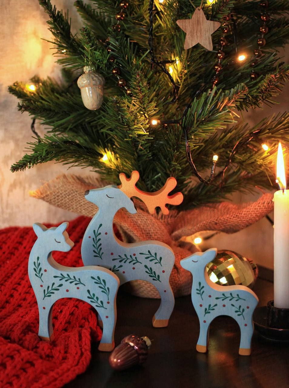 Thumbnail: Eric&Albert hand-painted  winnter wooden fawn figurine