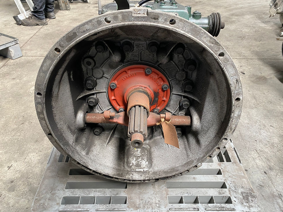 Miniatura: VOLVO R1400