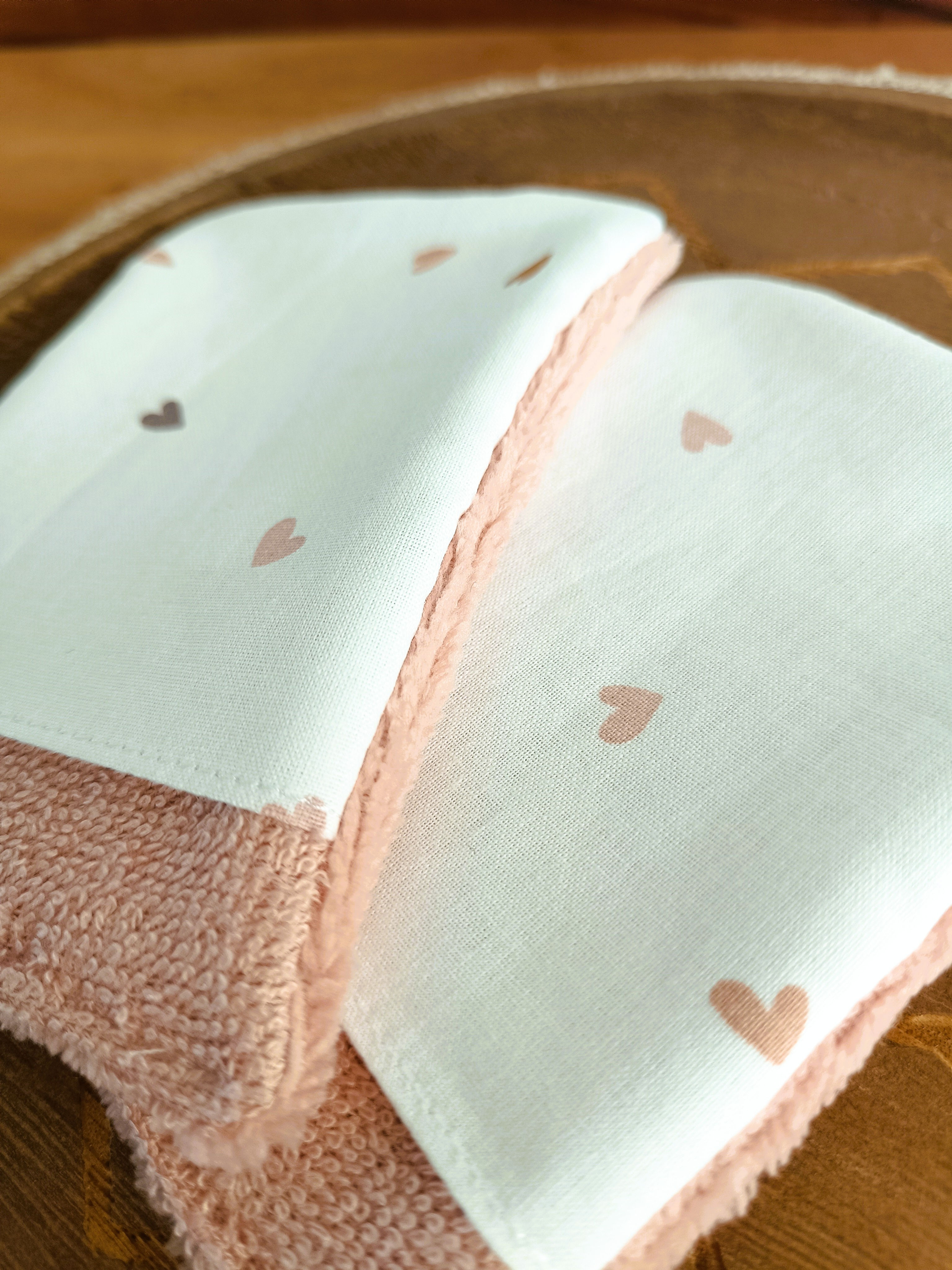 Duo de lingettes réutilisables et réversibles façon mini-gants