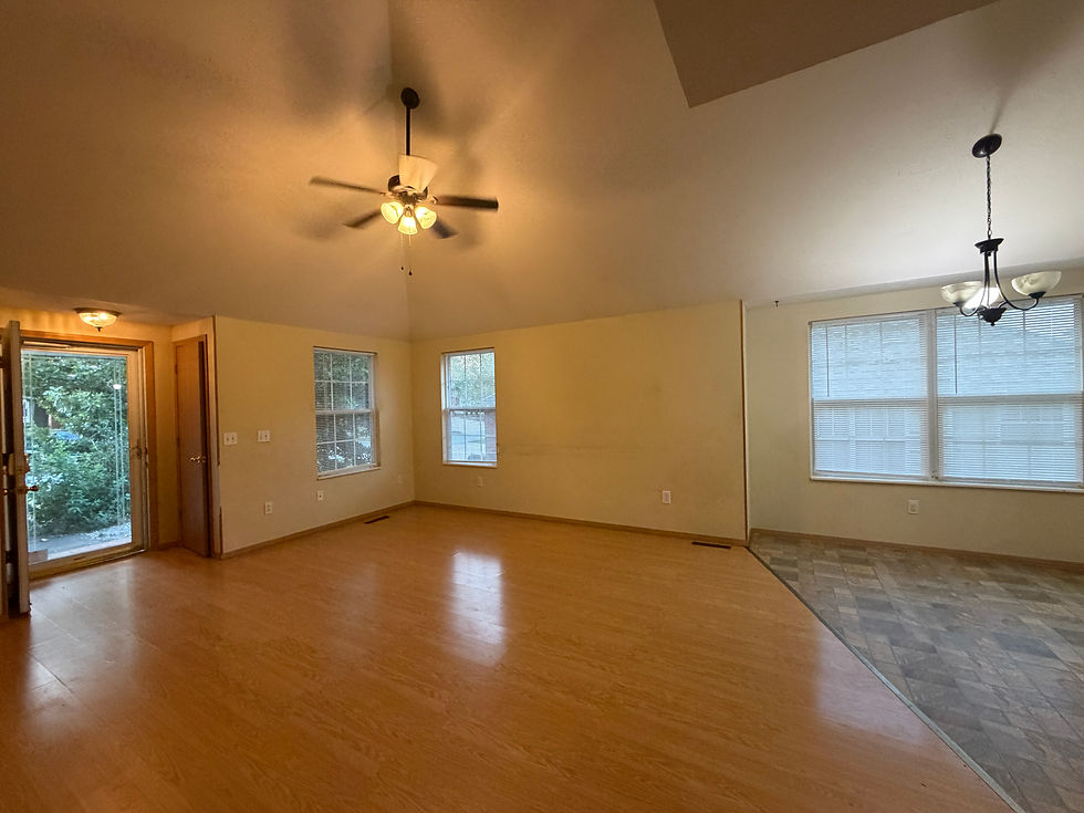 410 S Robert St vacant-7