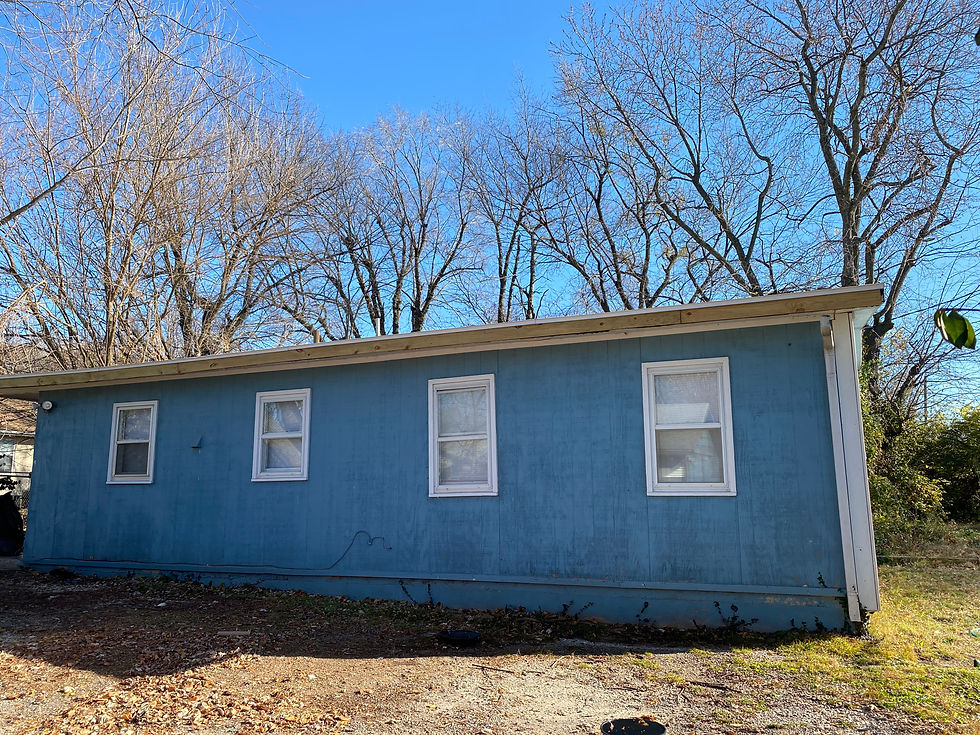 916 s Clifton Ave A exterior -1