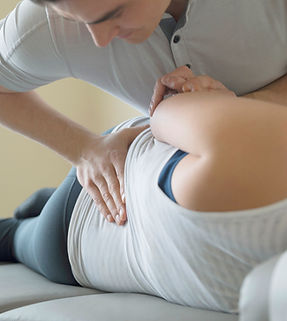 Chiropraktische Anpassungssitzung