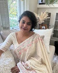 Arya vcg: Crafting Engaging Narratives in the Digital Age