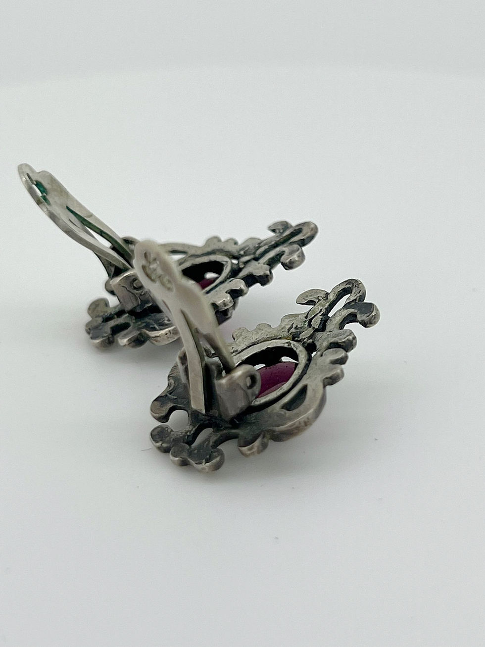 Thumbnail: Bohemian Garnet & 925 Sterling Silver Retro Clips / Clip on Earrings