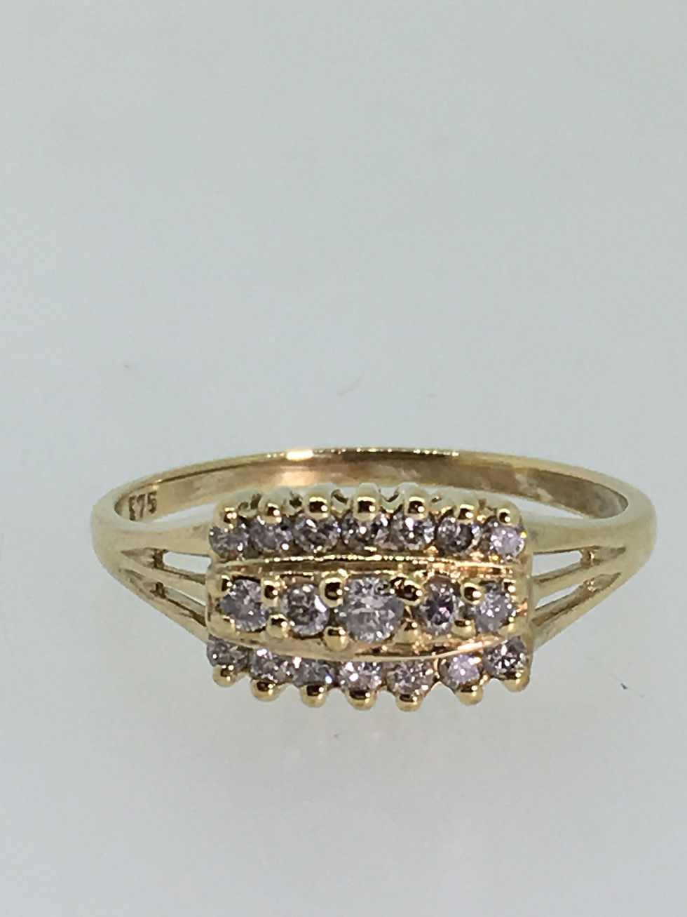 9K Yellow Gold & 0.40ct Diamond Vintage Dress Ring