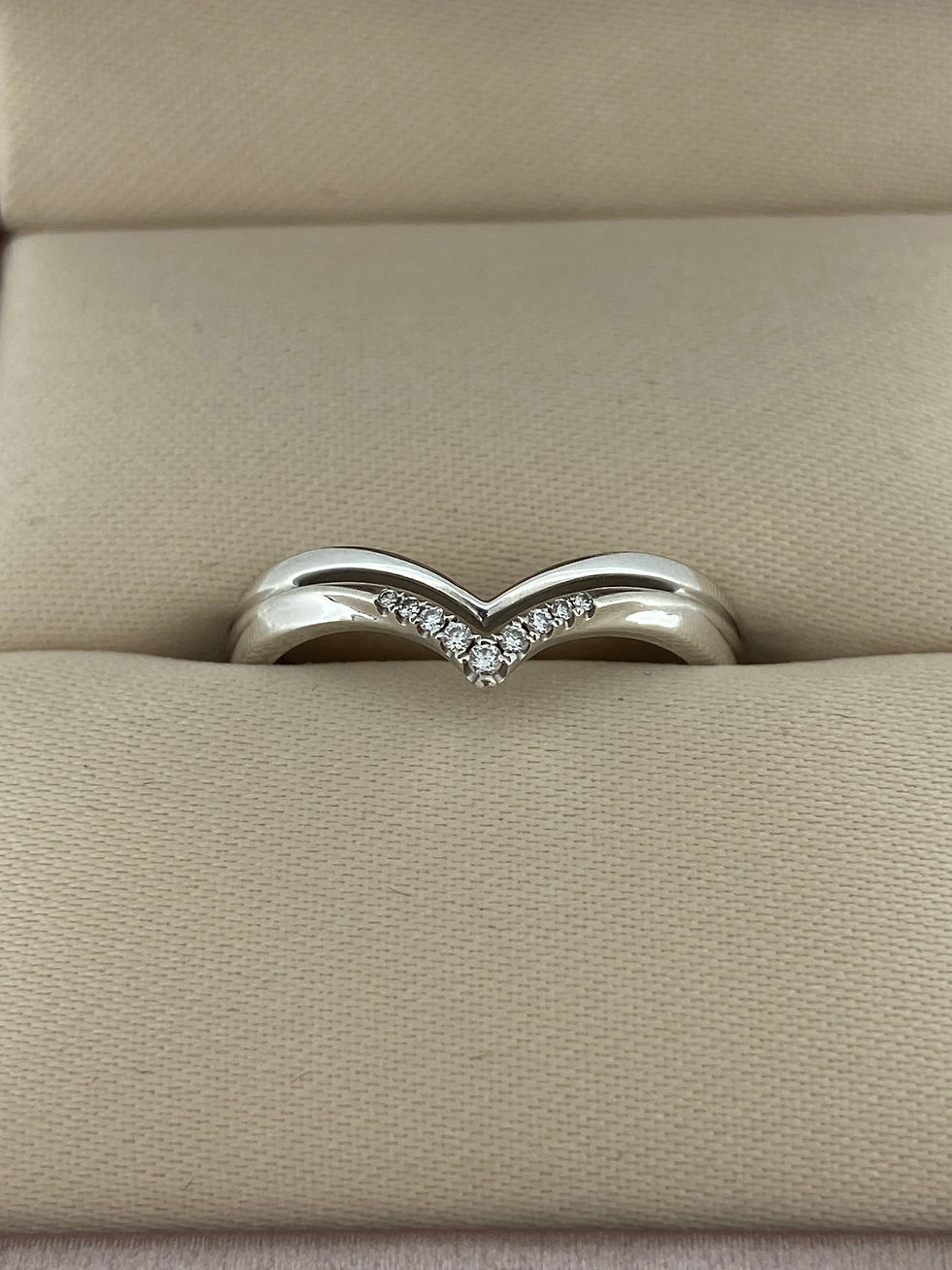 Thumbnail: V-Shaped 18K White Gold & (0.10ct) Diamond Wedding Band