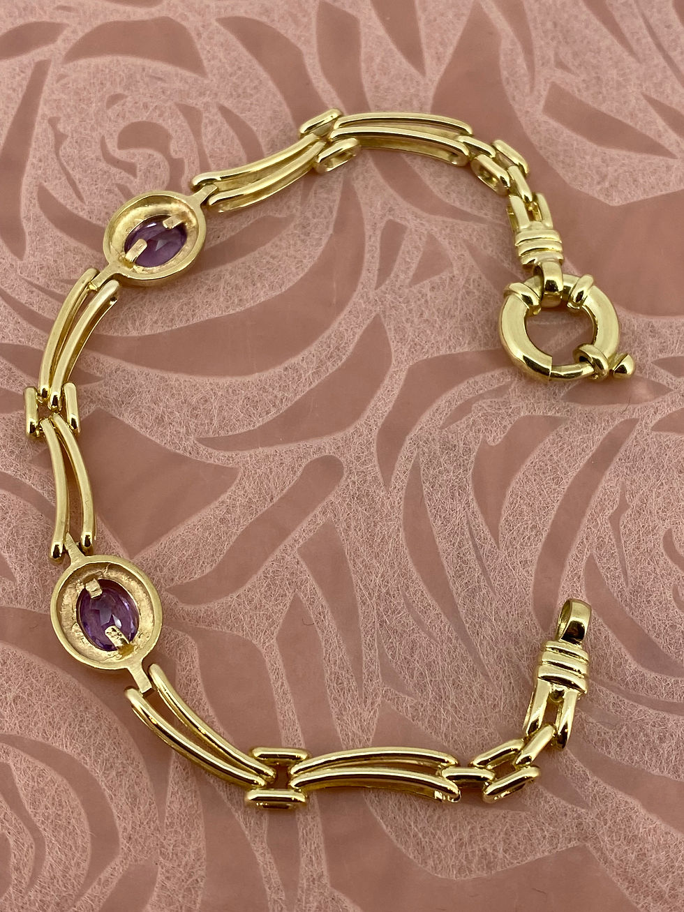 Thumbnail: 9K Yellow Gold Articulated Baton Link Amethyst Vintage Bracelet, Bolt Ring Clasp