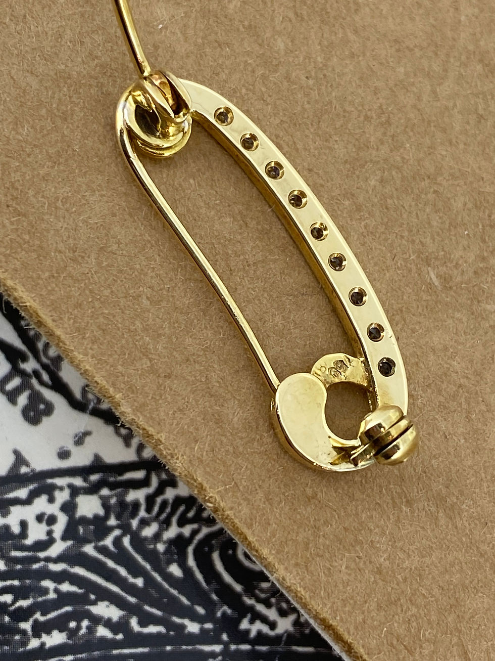 Thumbnail: 18K Yellow & White Gold & 0.30ct Diamond (Grain Set) Italian Retro Pin Brooch