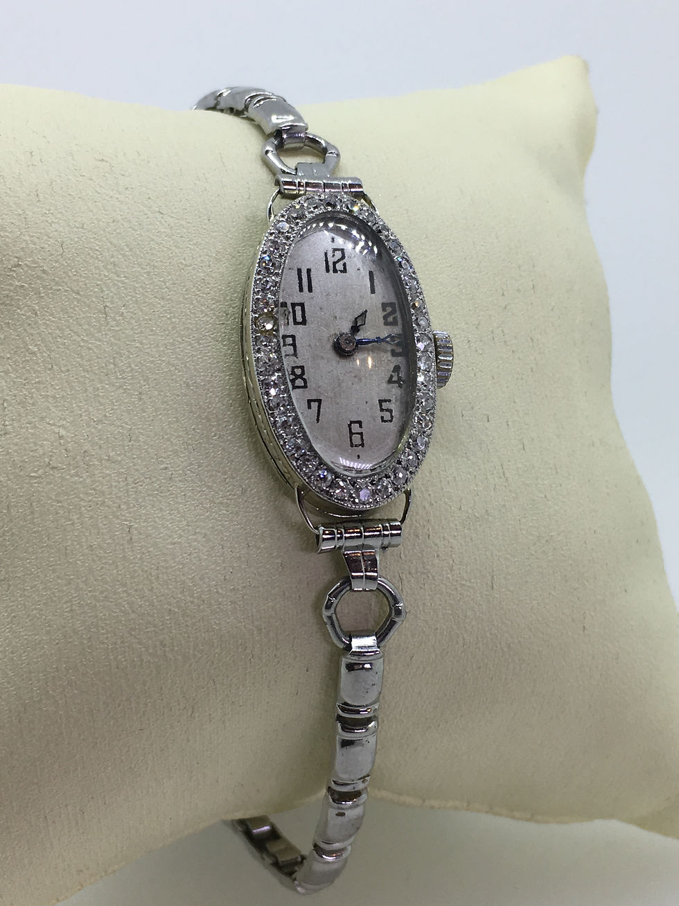 18K White Gold & Diamond Rolex Ladies’ Wristwatch