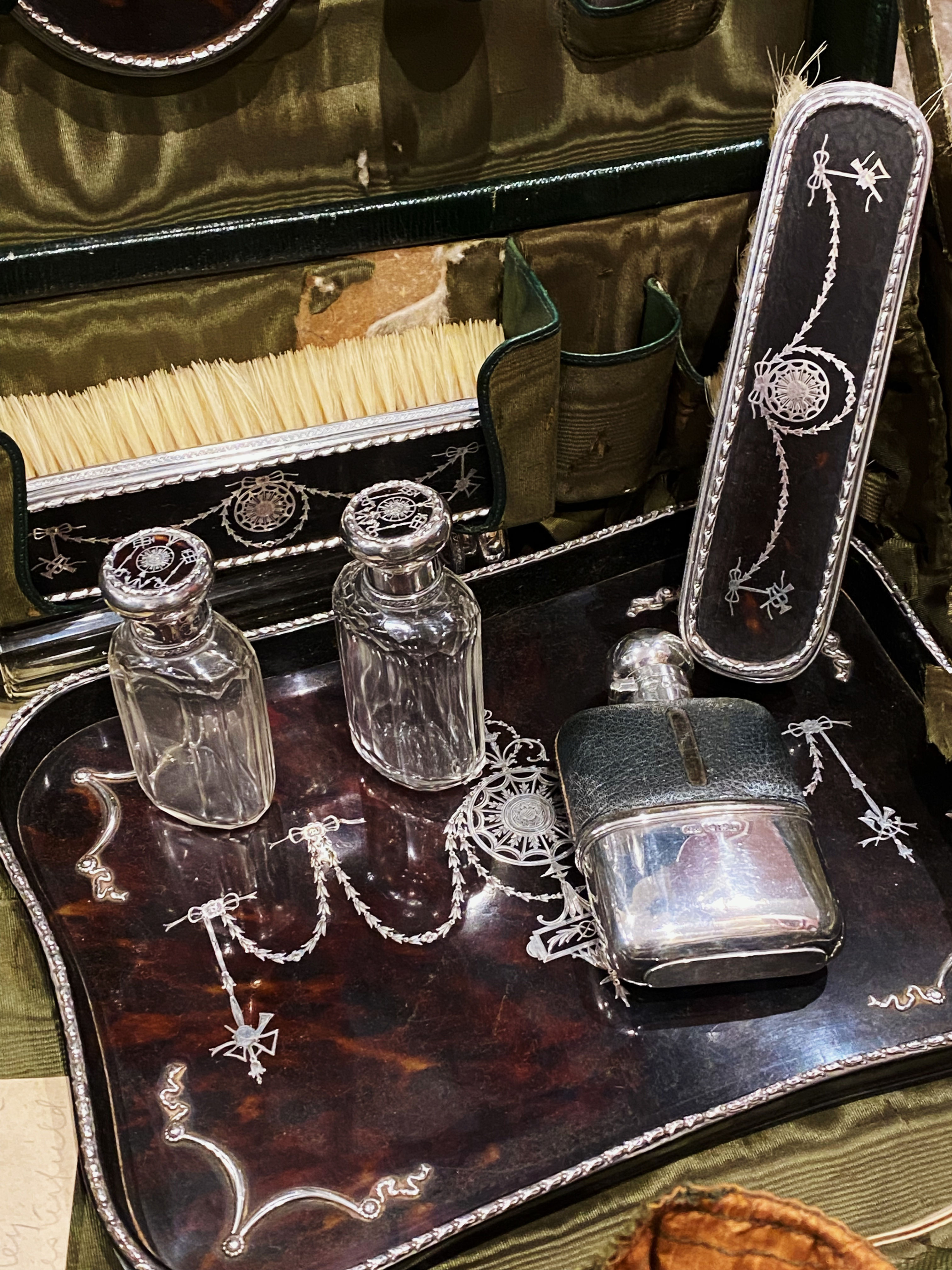 English 925 Silver Travelling Dressing Table Set + G & J W. Hawksley Hip Flask