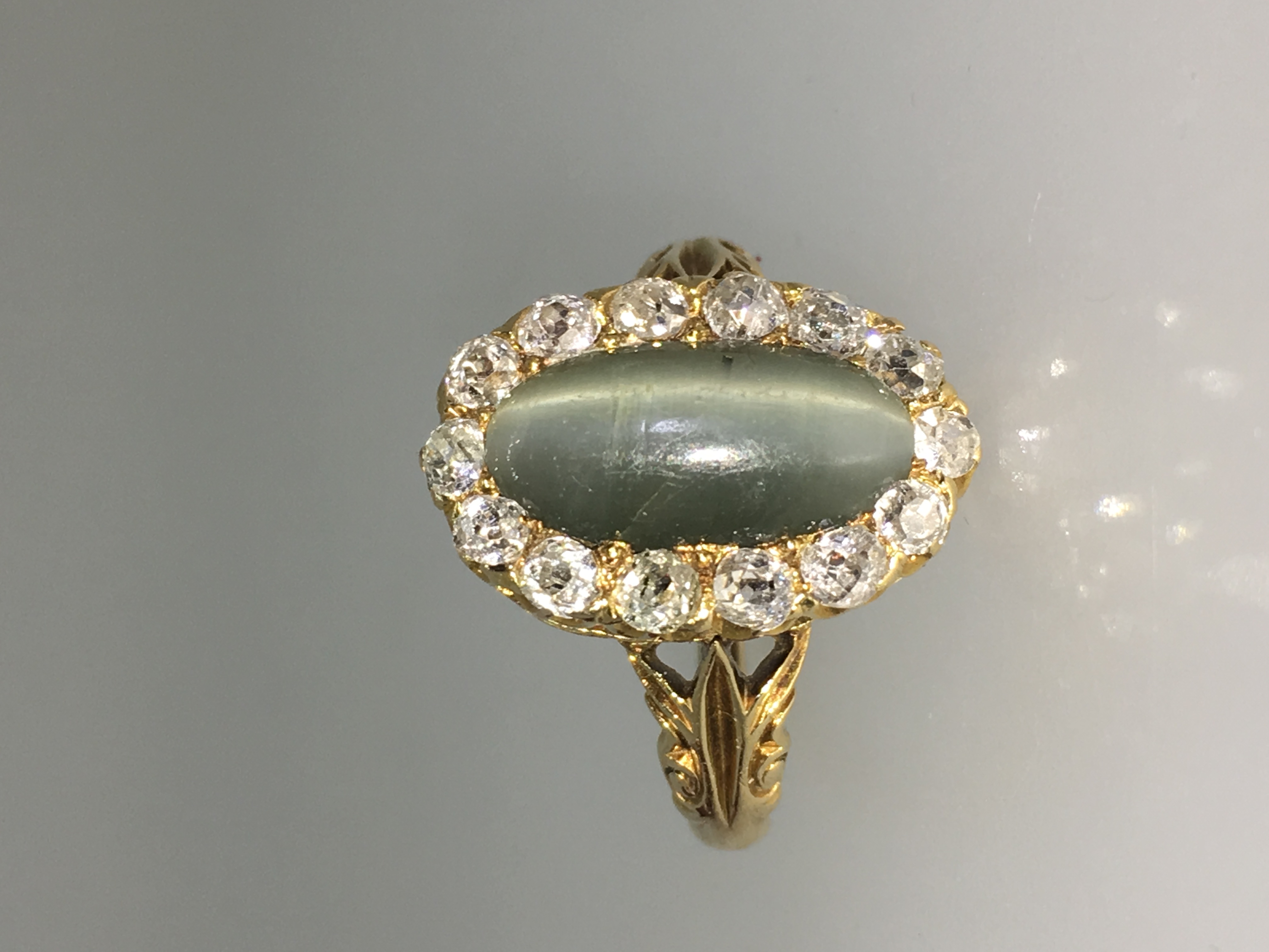 VINTAGE JEWELLERY