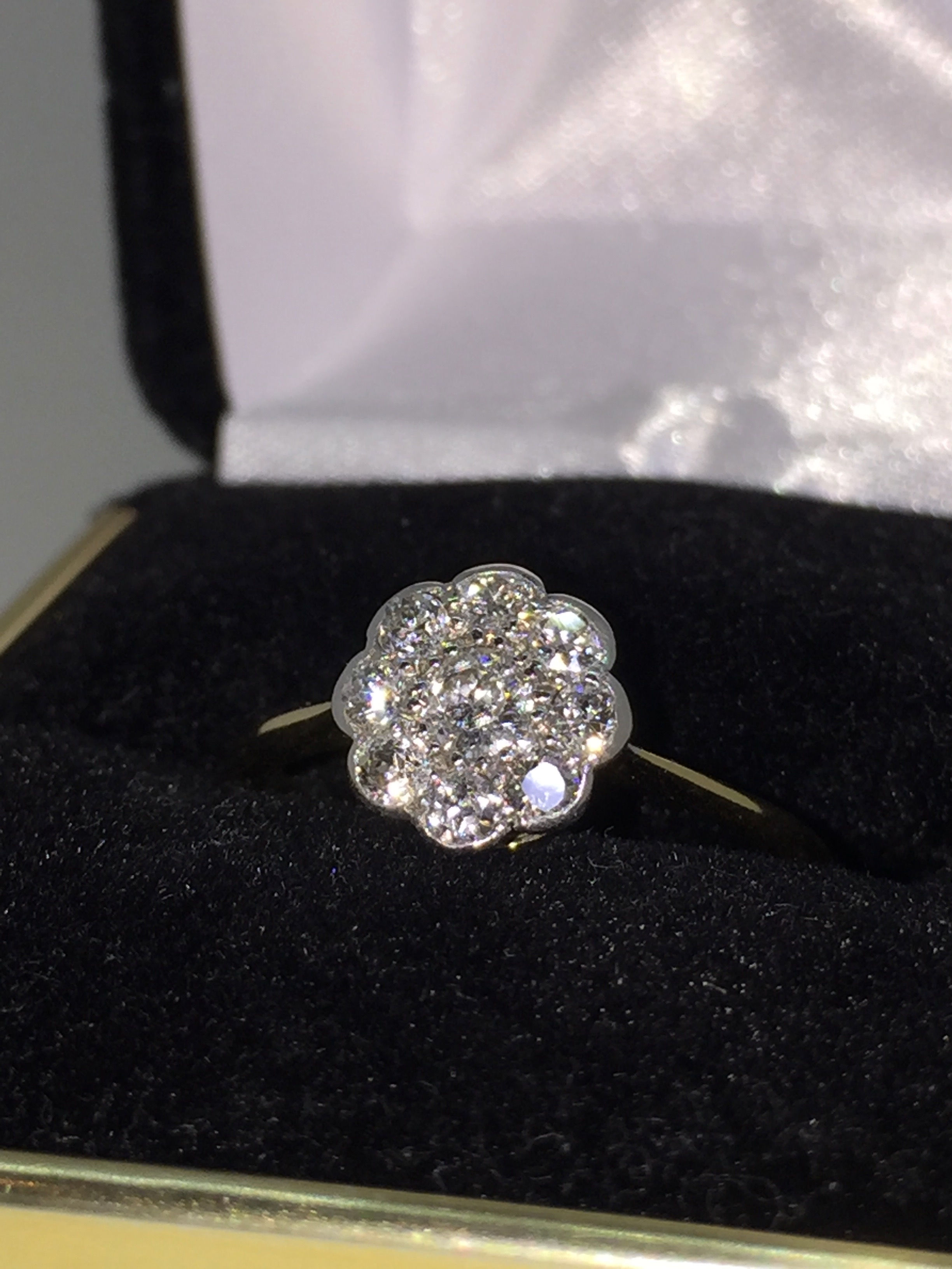 An Art-Deco Gold, Platinum & Diamond Daisy Style Ring