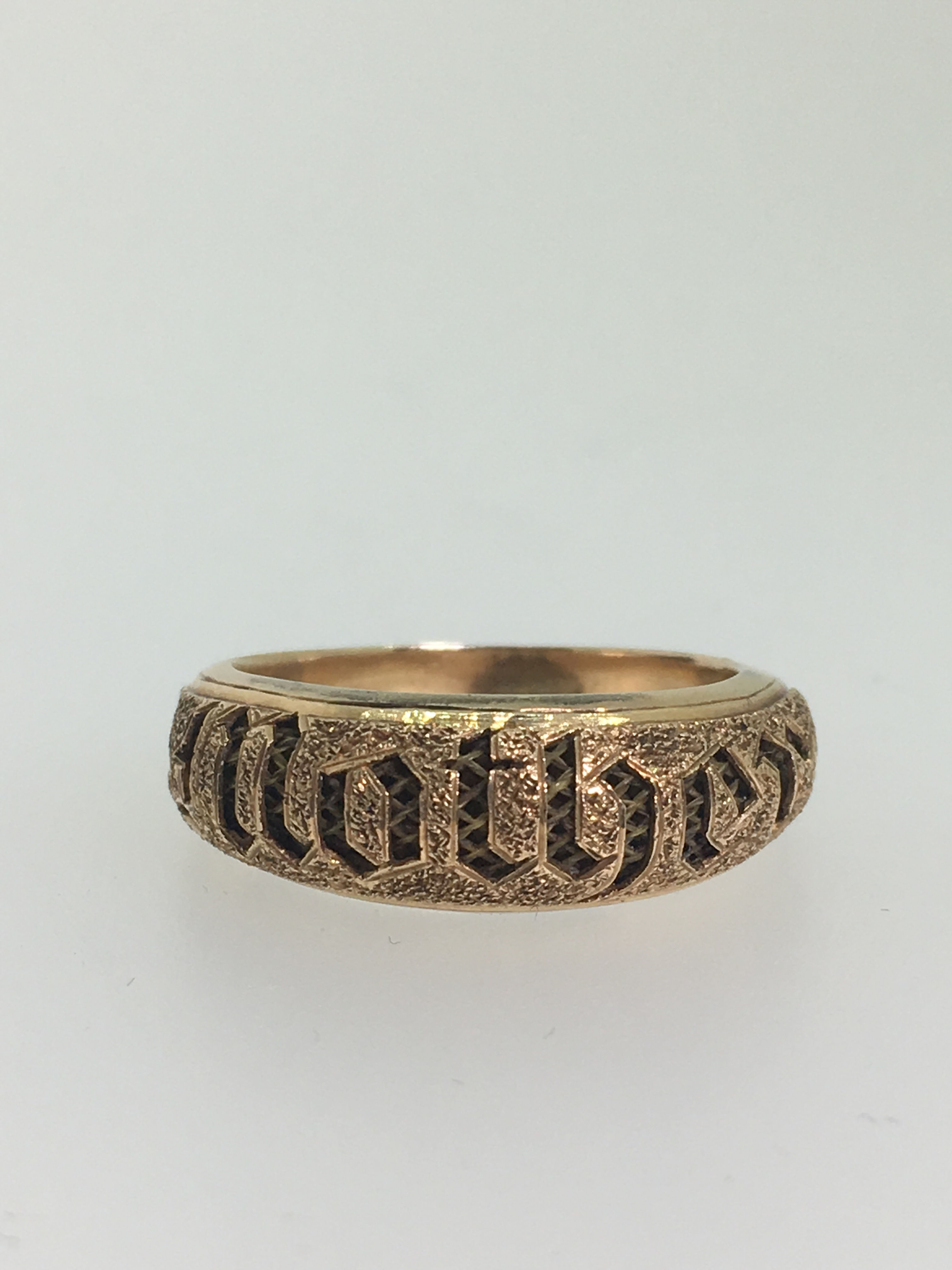 Antique 9K Gold Tudor Style Dedication “Mother” Ring