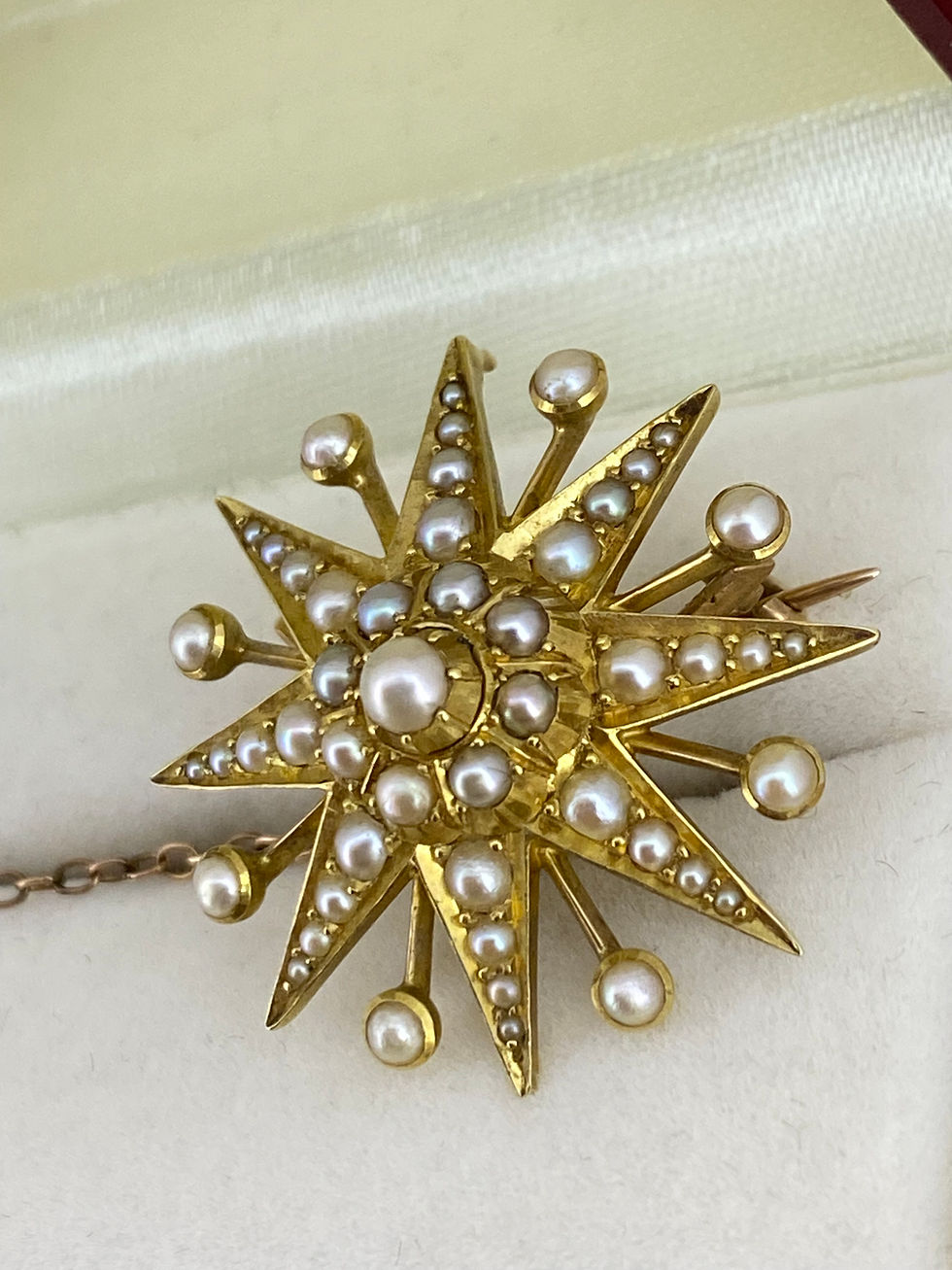 Thumbnail: Antique (Victorian) Australian Starburst Seed Pearl (x 49) 30mm Brooch/Pendant