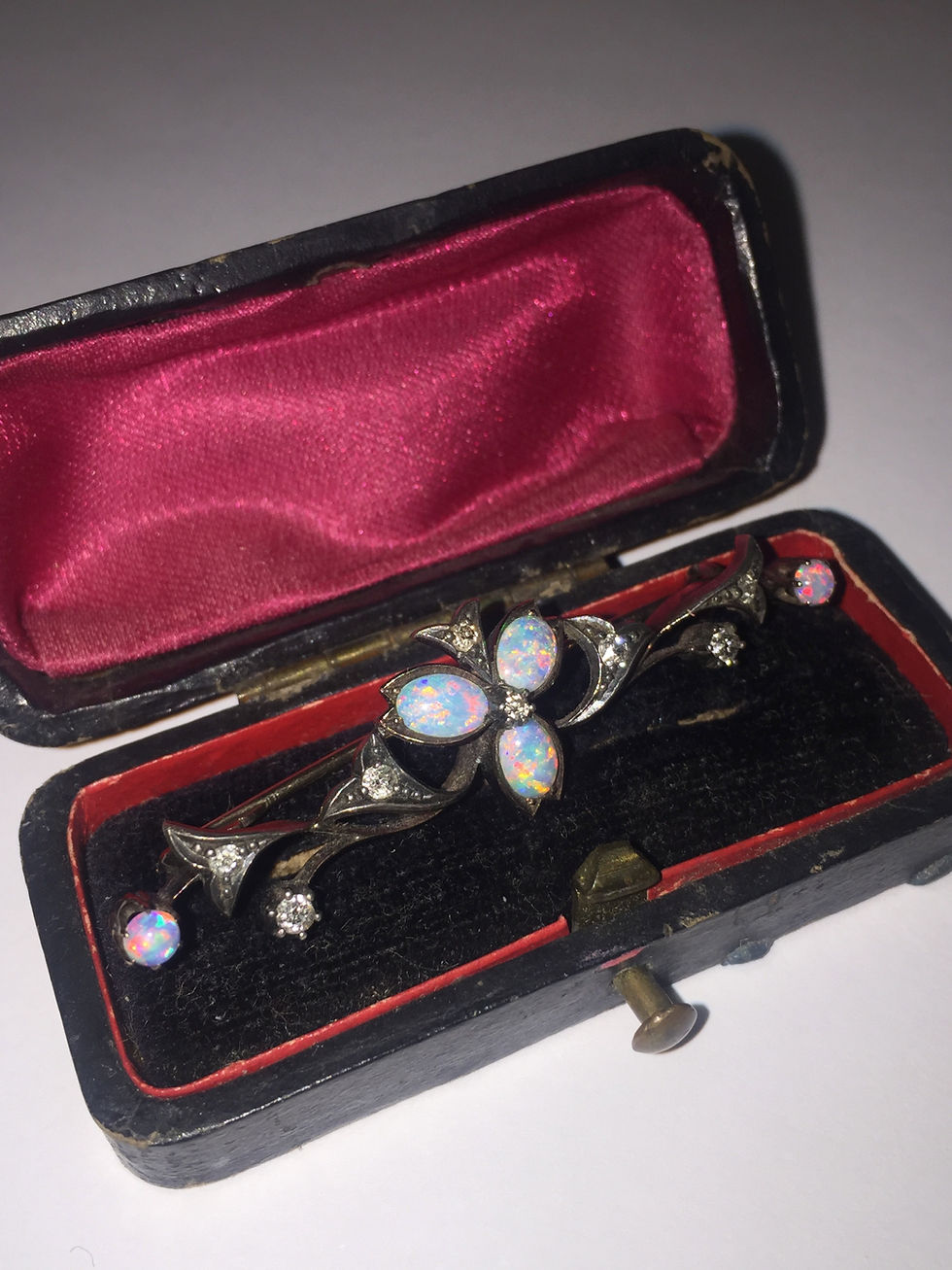Thumbnail: 15K Yellow Gold, Opal & Diamond Bar Brooch