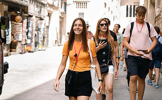 Tourist-guide.jpg