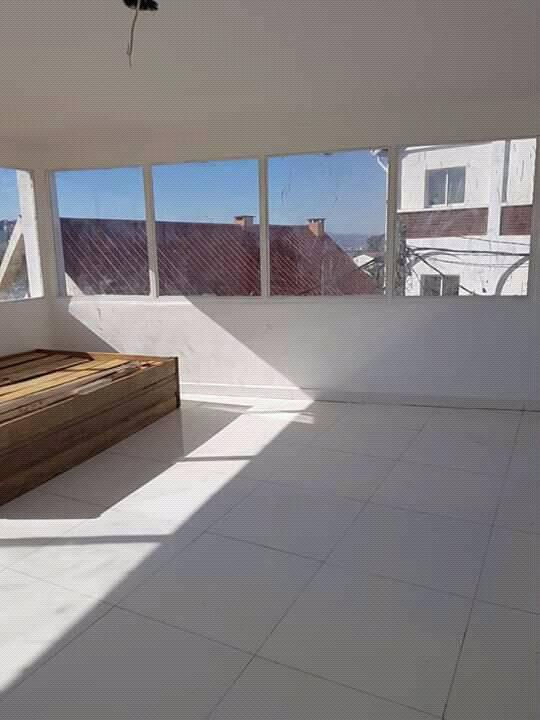 Miniature : Villa à étage à vendre