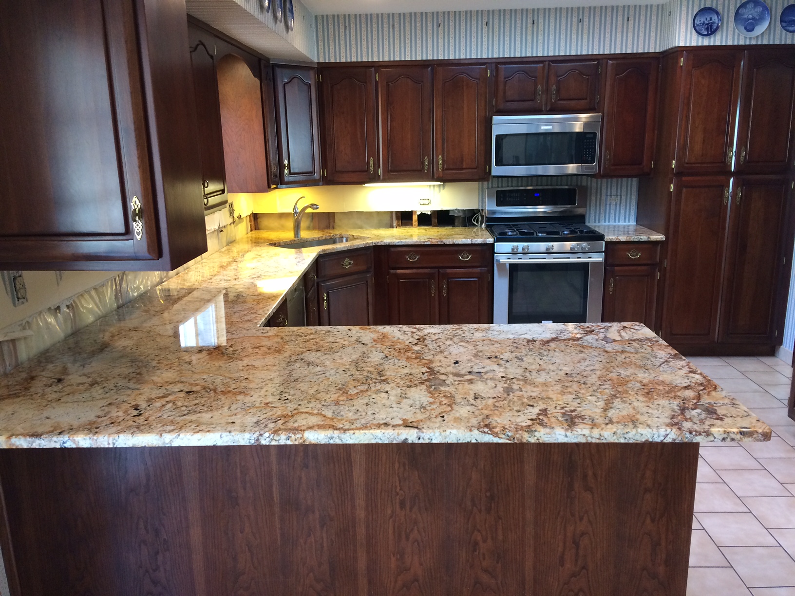 First Class Granite Kitchens Gallery