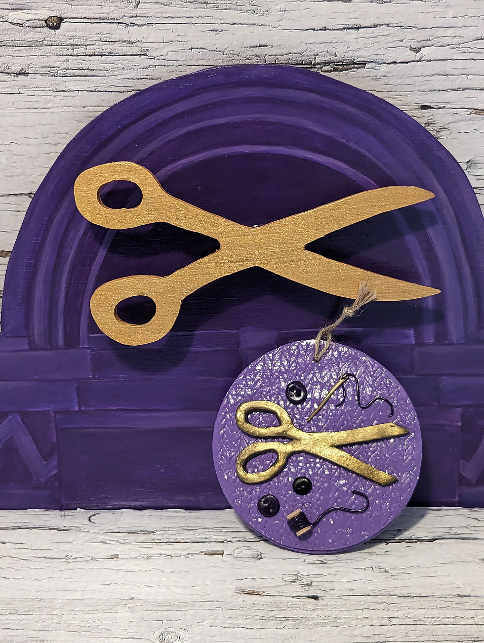 Thumbnail: Malkins Ornament