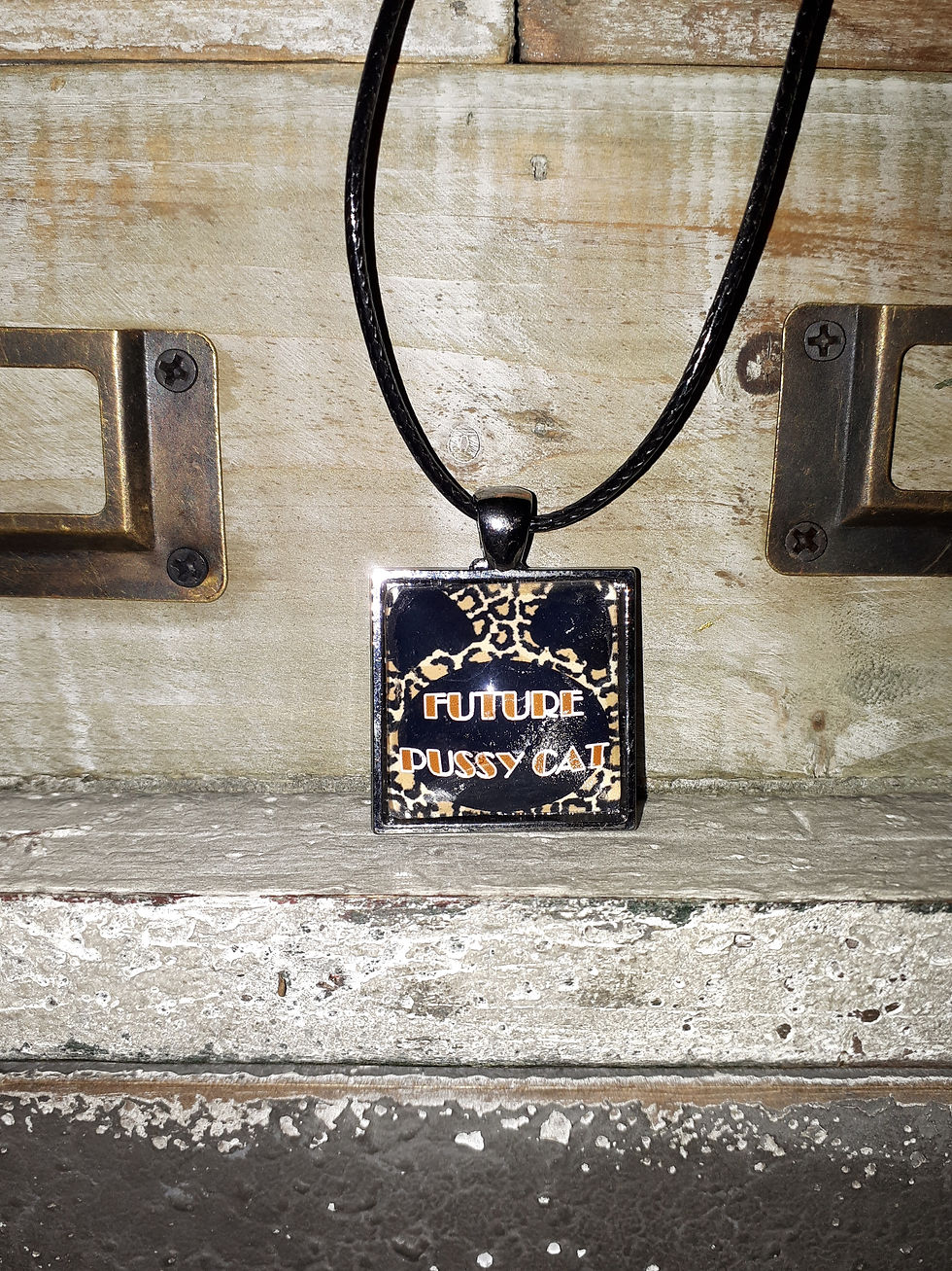 Thumbnail: Pussycats Necklace