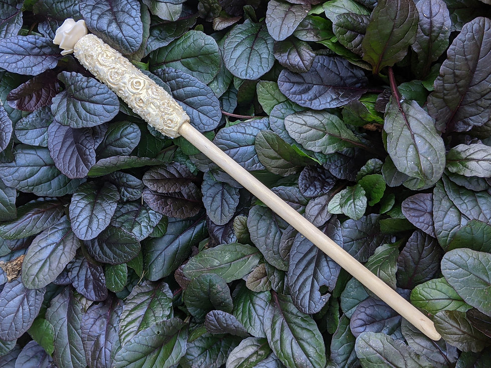 Thumbnail: Cream Rose Wand
