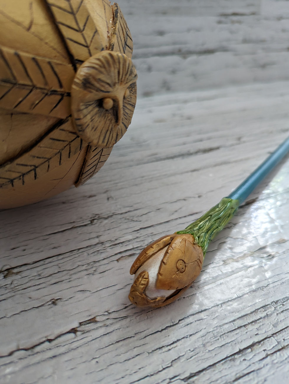 Thumbnail: Golden Egg Wand