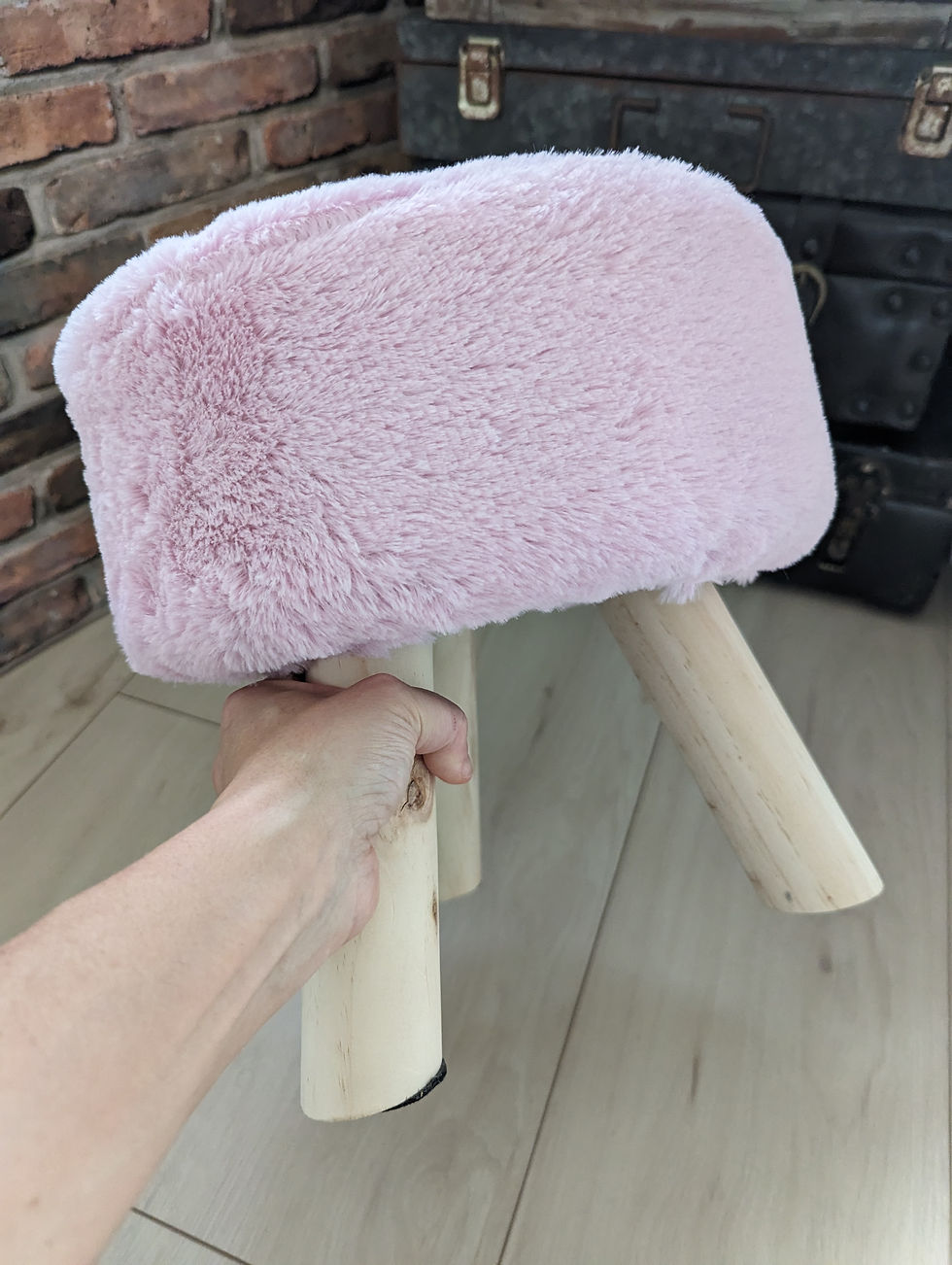 Thumbnail: Puff Stool