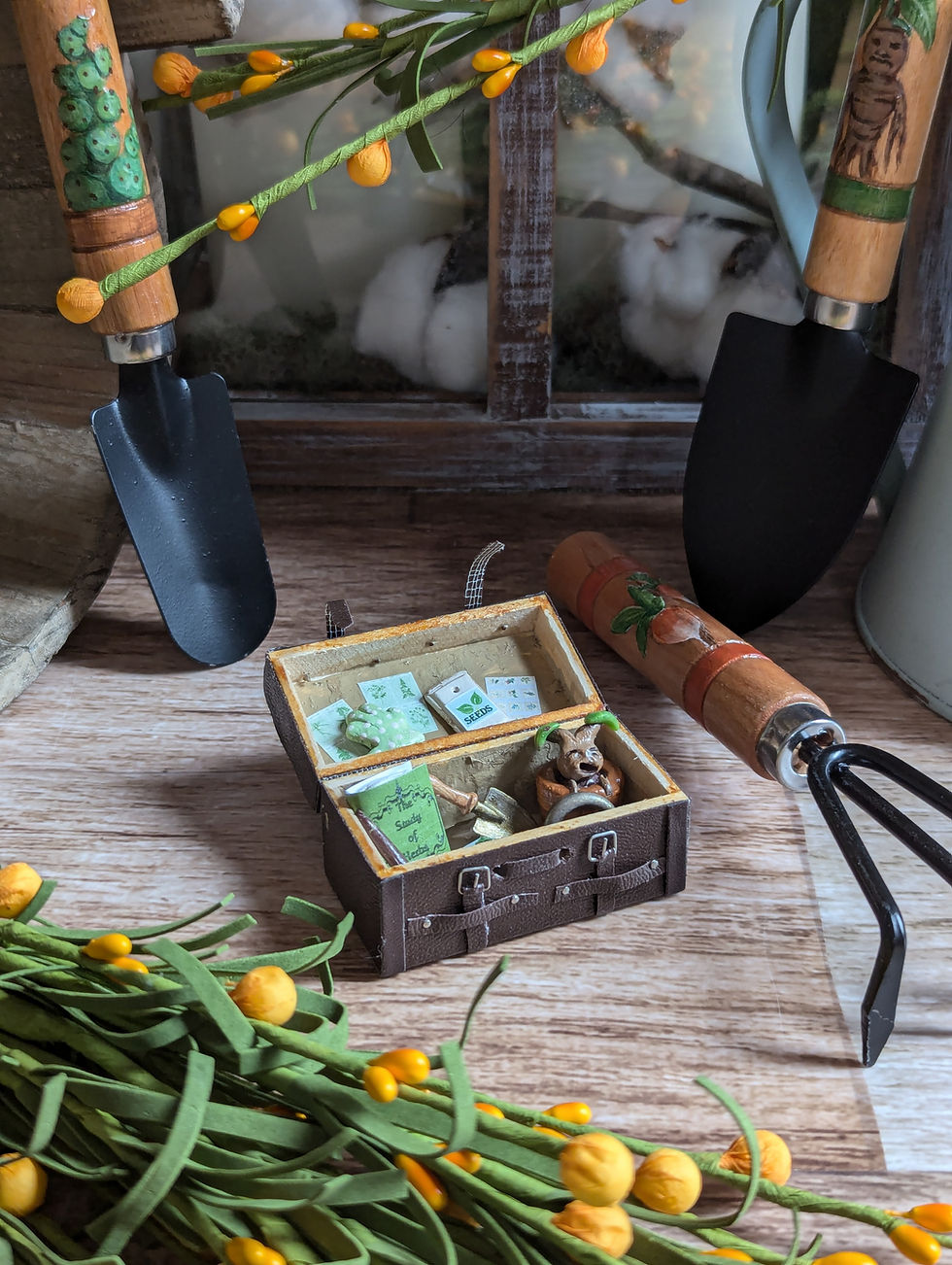 Thumbnail: Herbology Luggage Ornament