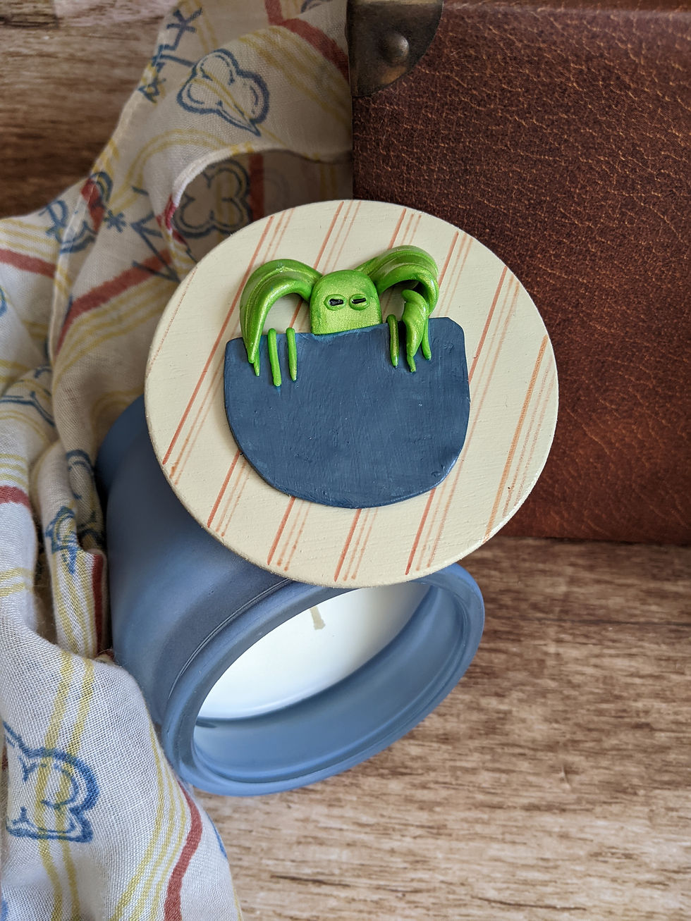 Thumbnail: Tree Dweller Candle