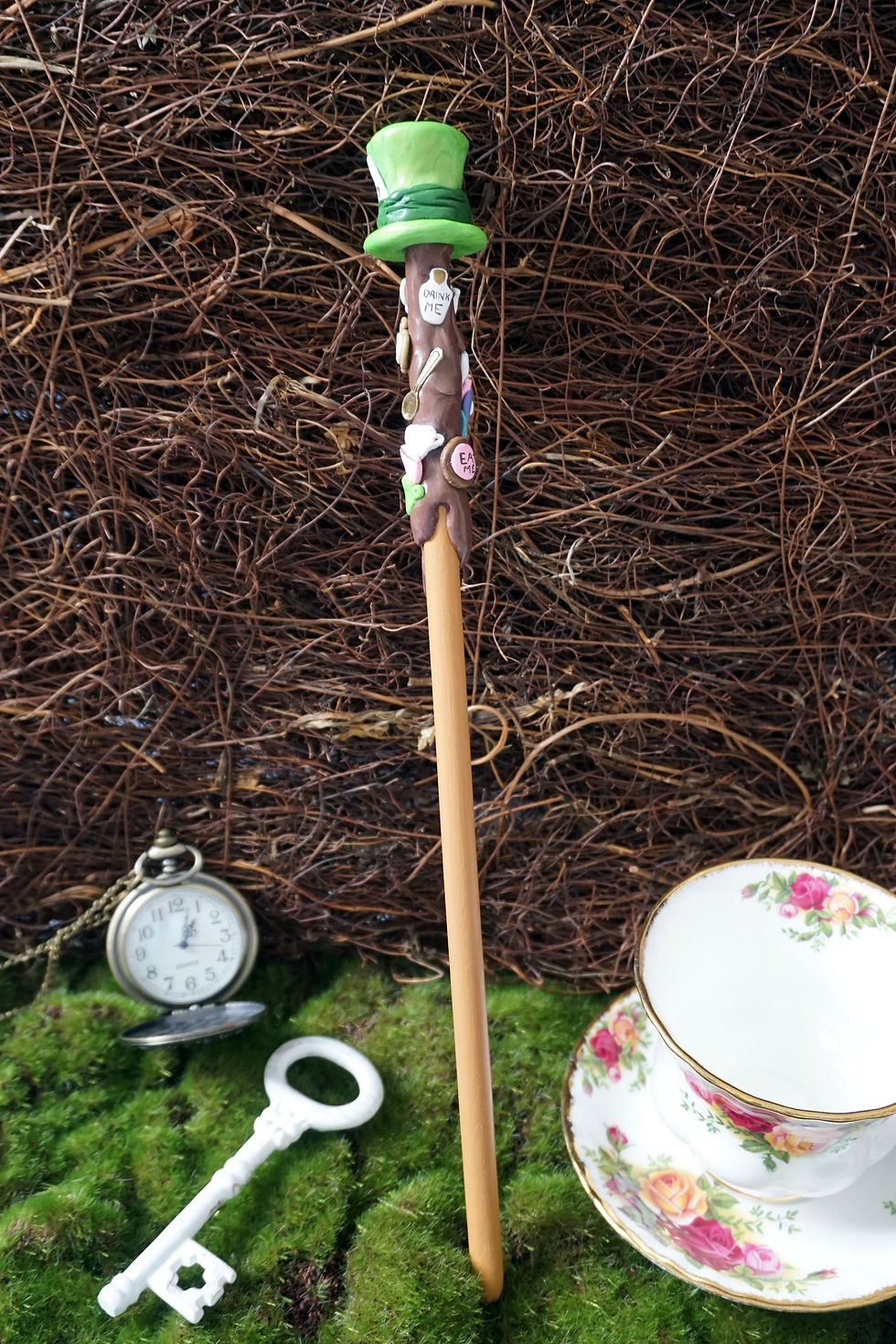 Thumbnail: Mad Hatter Wand