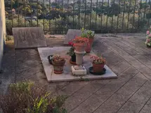 293: L's Photos of the Cemetery