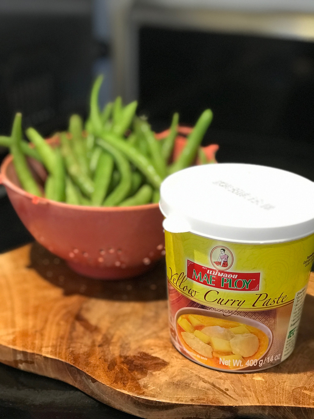 Yellow curry paste