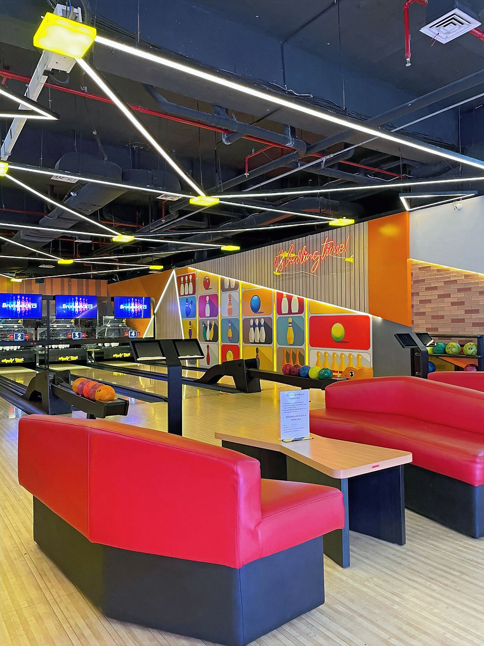 BOWLING HAPPY TIME GM 2 SURABAYA