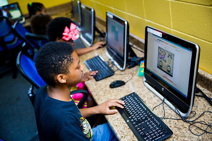 ymca080-3433198028-O.jpg