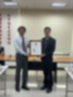 頒發吳于安律師聘書