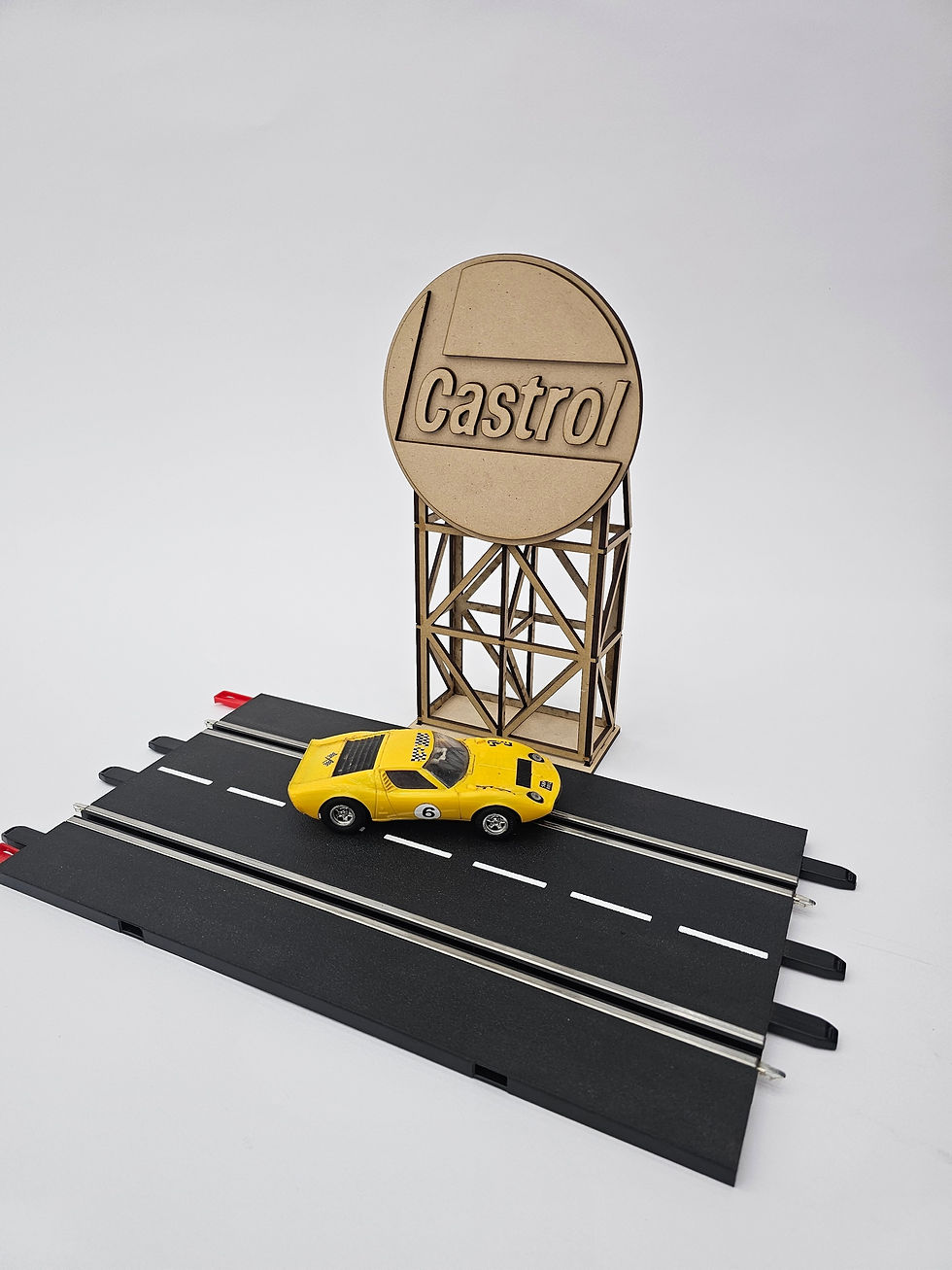 Thumbnail: #104 Medium Billboard 'Castrol' Modern