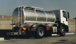 10 cisterna trasporto acqua - Copia