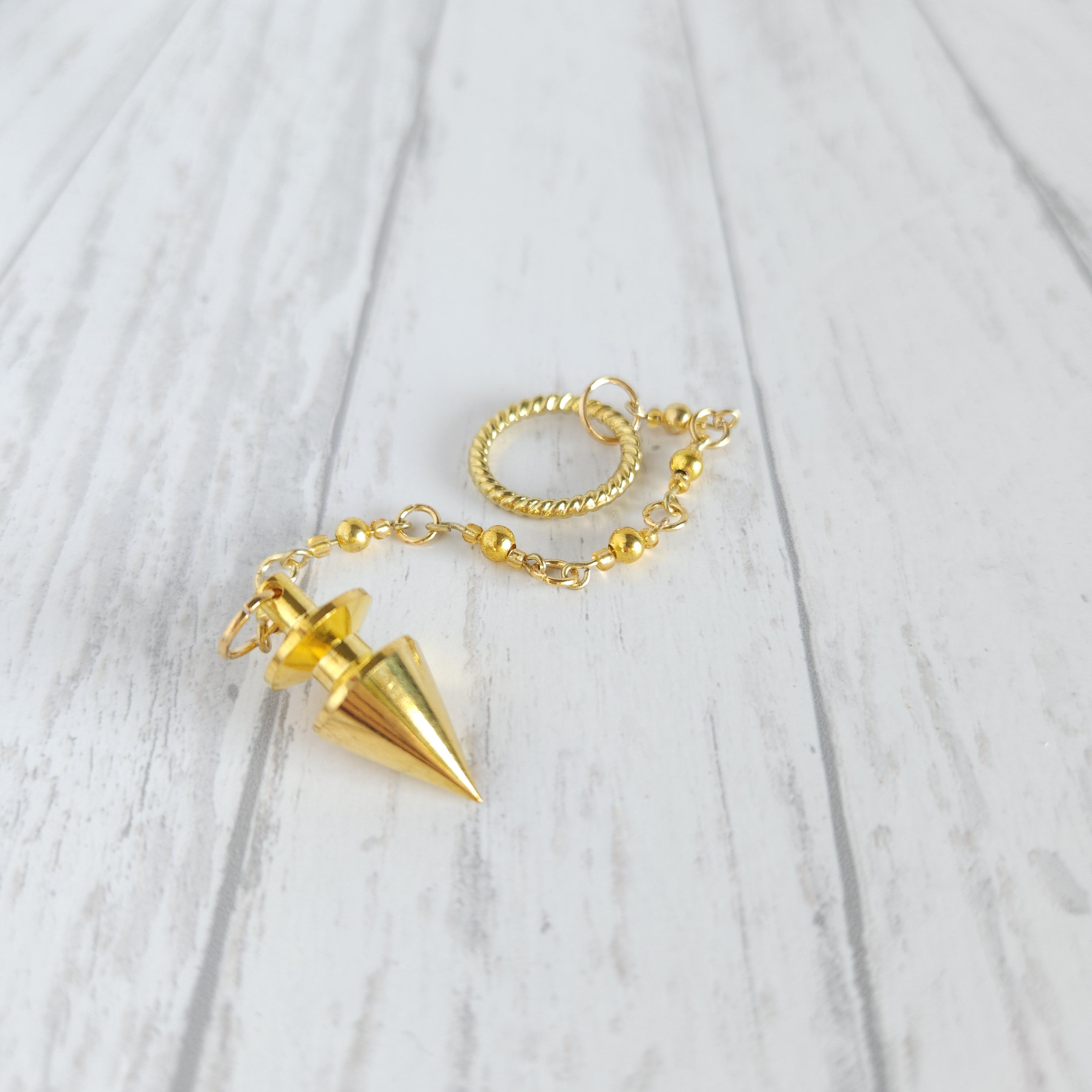 Metal Pendulum Golden Tone Short Beaded Chain