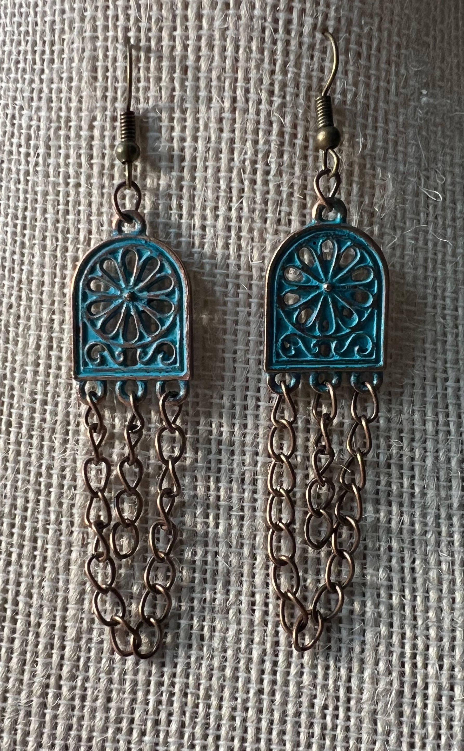 Turquoise Echo Chains