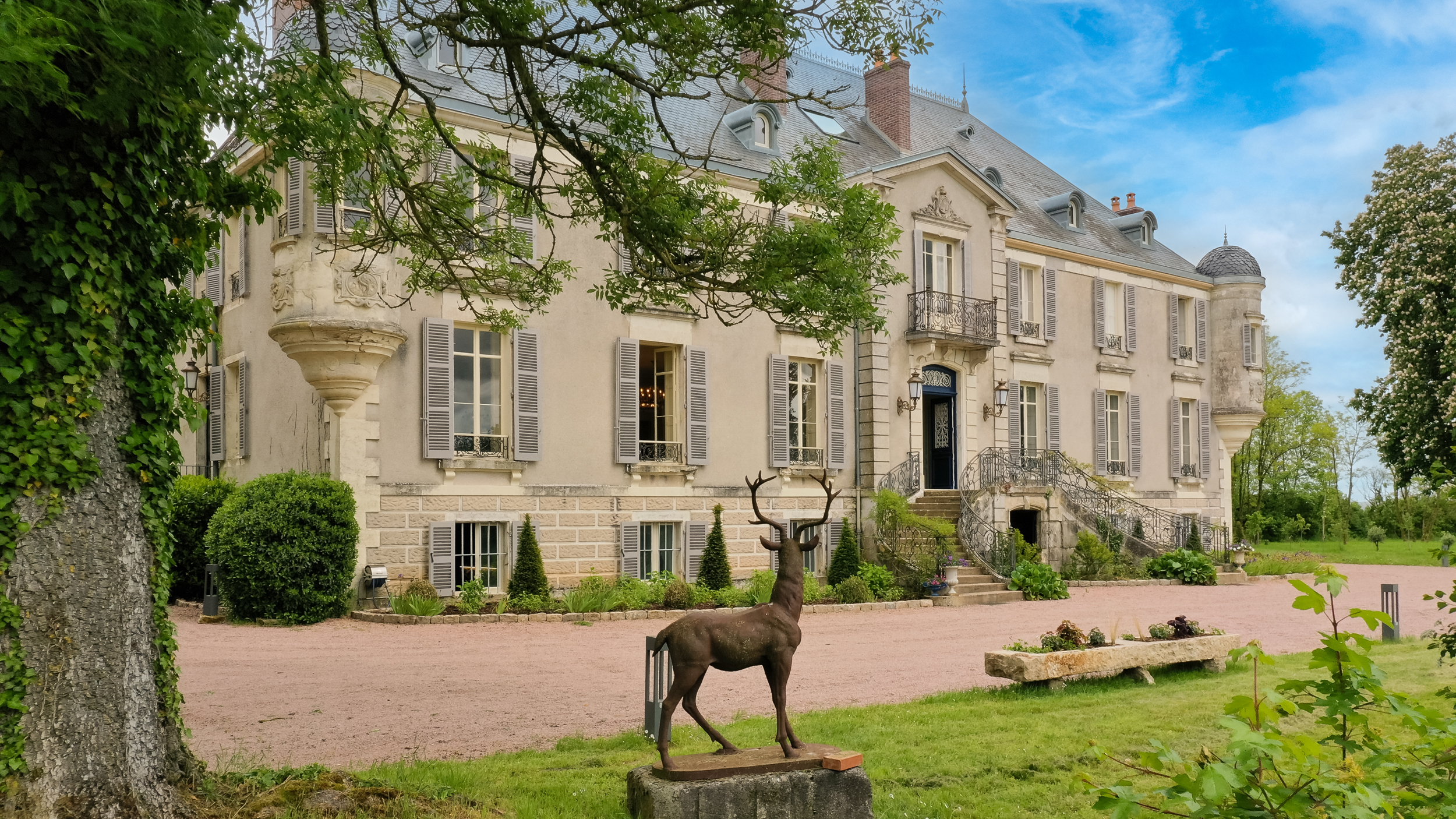 Chateau de Veullerot