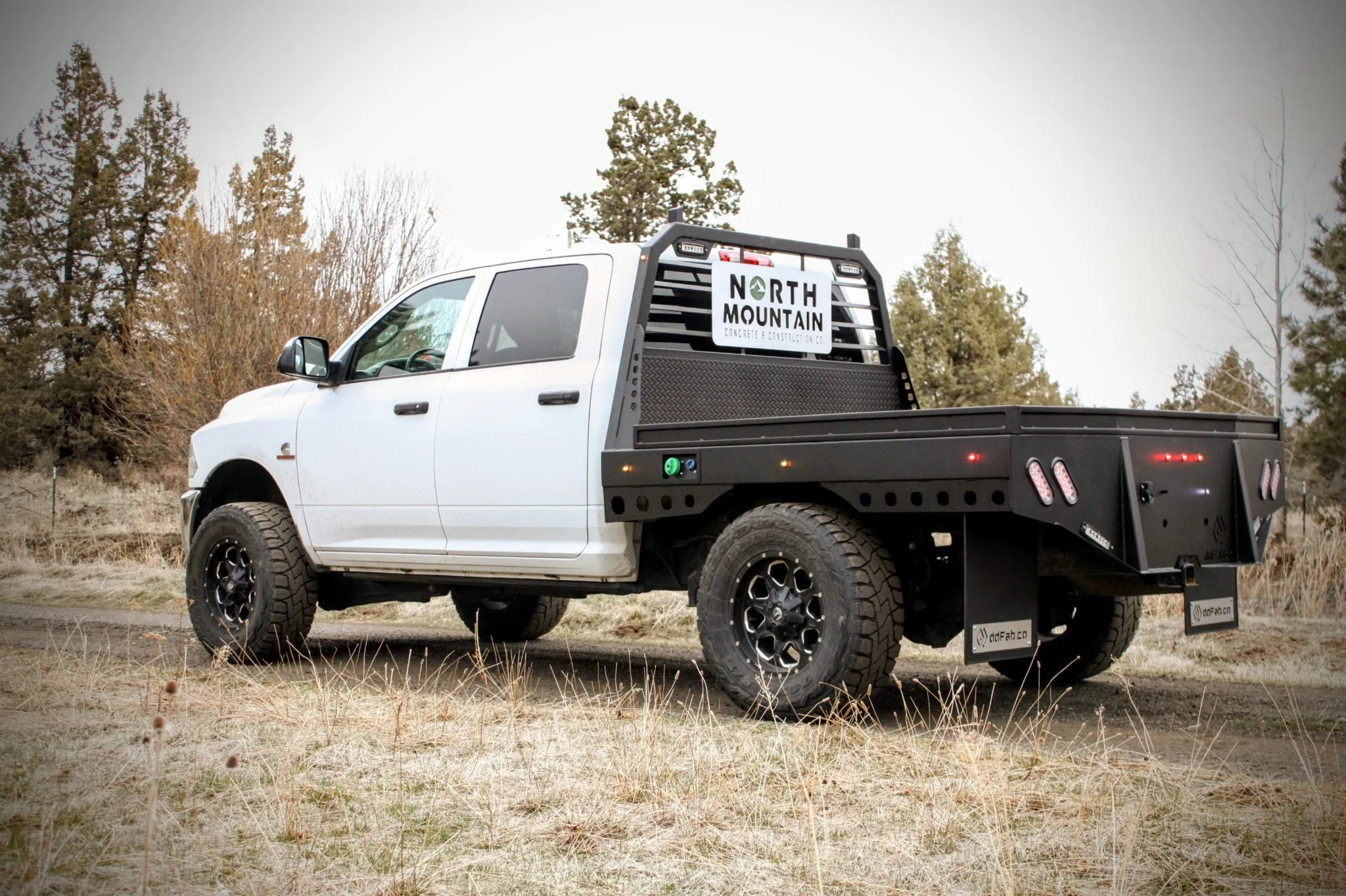 Dodge single rear wheel SRW flatbed