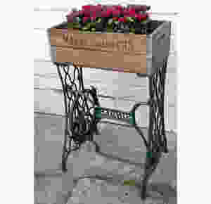 pé de maquina de costura aproveitado para jardineira