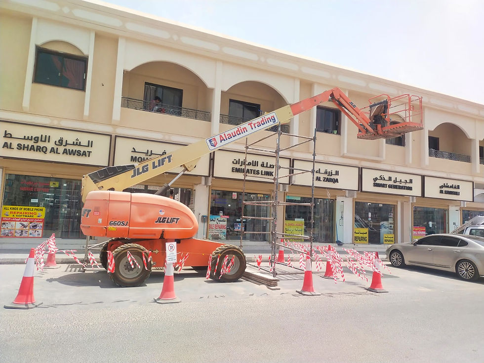 AL ESTIQLAL SQUARE SIGNAGE