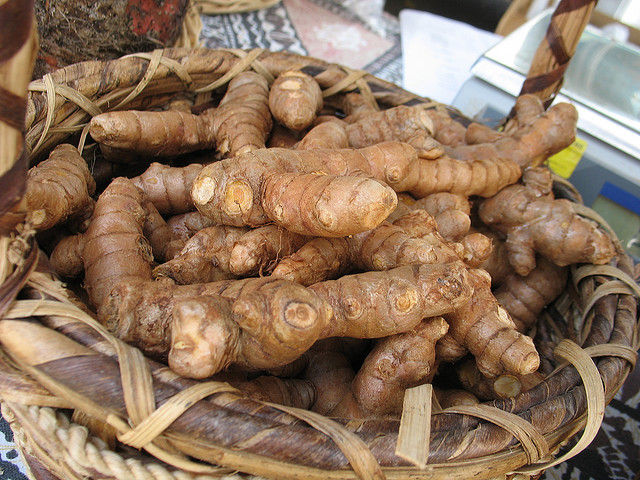 Thumbnail: Ginger & Turmeric (Vegetarian Capsules)