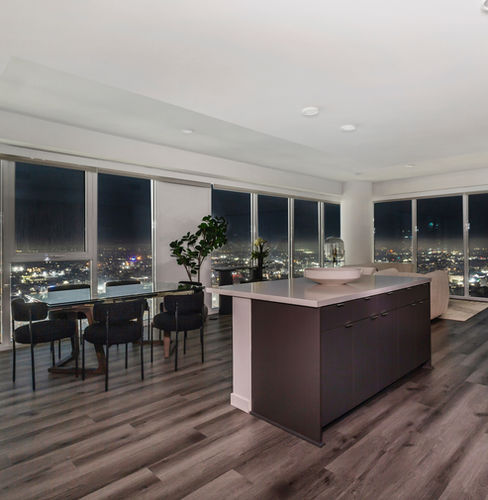 "Spacious luxury rental property in Los Angeles with modern decor."
"Elegant living room in a high-end short-term rental in LA."
"Private balcony with stunning city views from a luxury home in Los Angeles."
"Master bedroom with premium furnishings in a Beverly Hills rental property."
"Luxury bathroom with spa-style amenities in a Los Angeles rental."