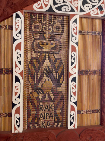 Rakaipaka-weaving-1.jpeg