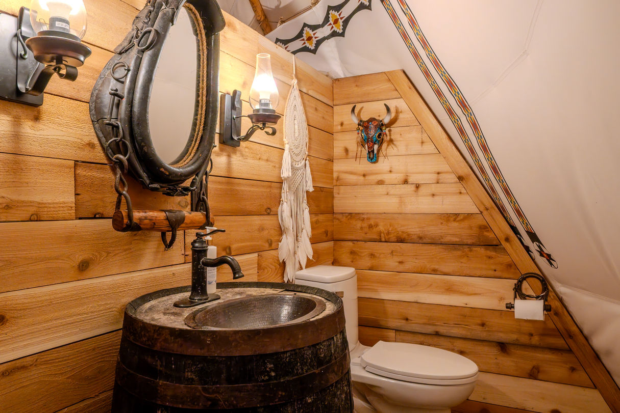 TeePee Bathroom