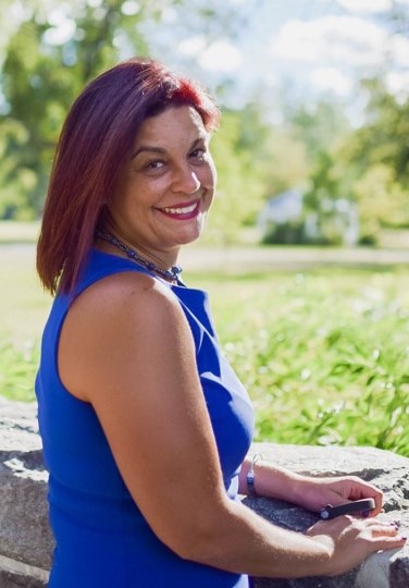 Writer: Lorraine Connell